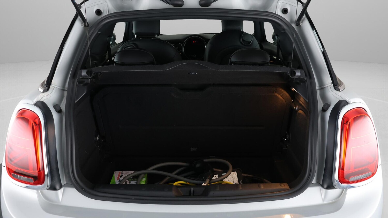 Used MINI Electric Hatch 2021 for sale - 76179504: Photo 17