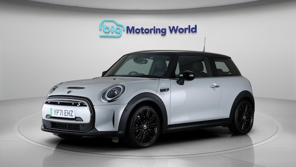 Used MINI Electric Hatch 2021 for sale - 76179504: Photo 3