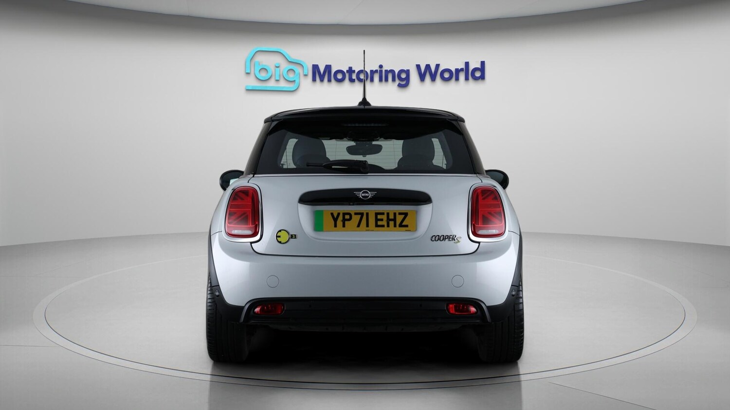 Used MINI Electric Hatch 2021 for sale - 76179504: Photo 6