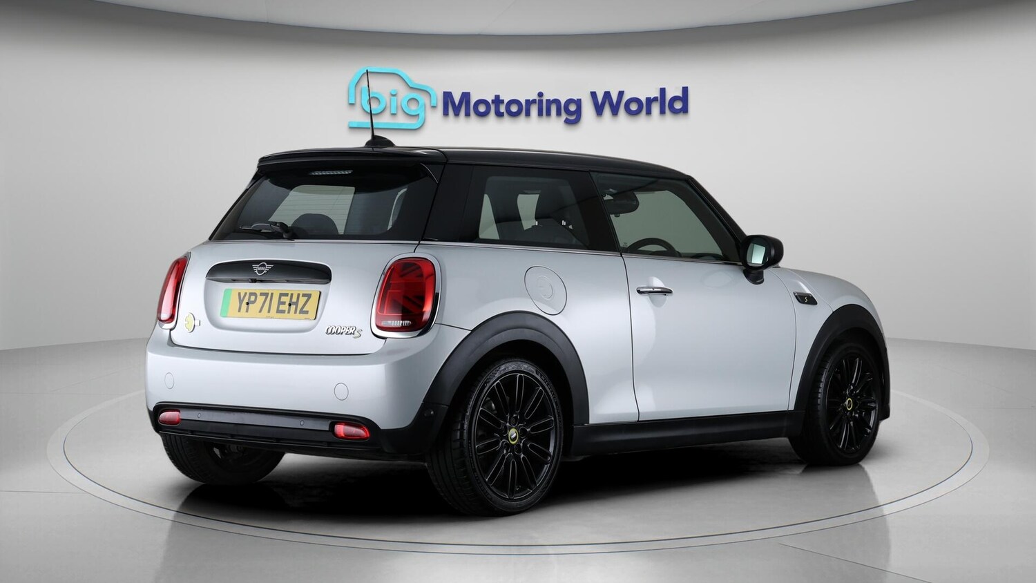 Used MINI Electric Hatch 2021 for sale - 76179504: Photo 7