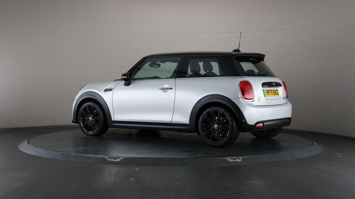 Used MINI Electric Hatch 2021 for sale - 76179504: Photo 76