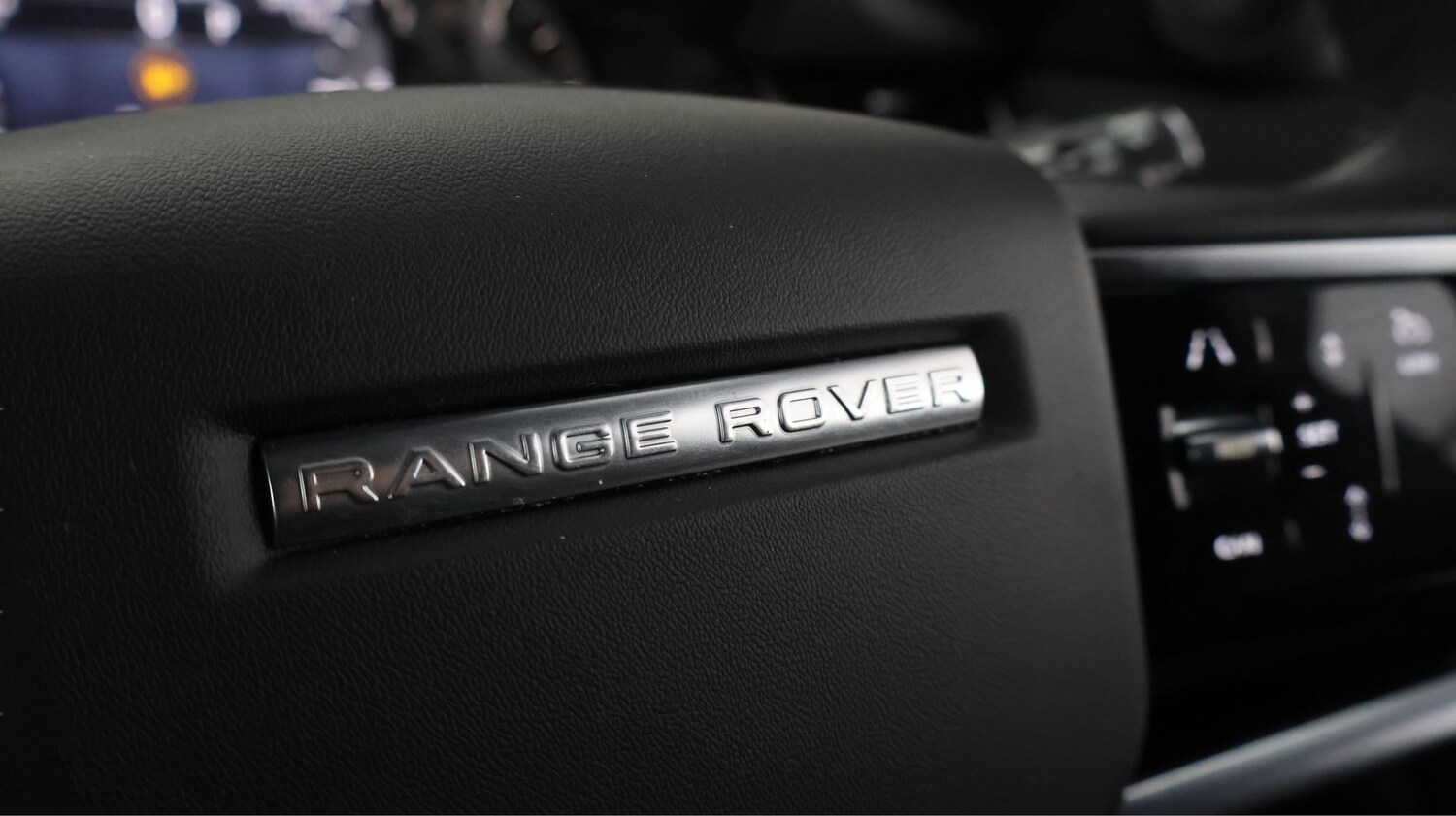 Used Land Rover Range Rover Evoque 2022 for sale - 77974786: Photo 19