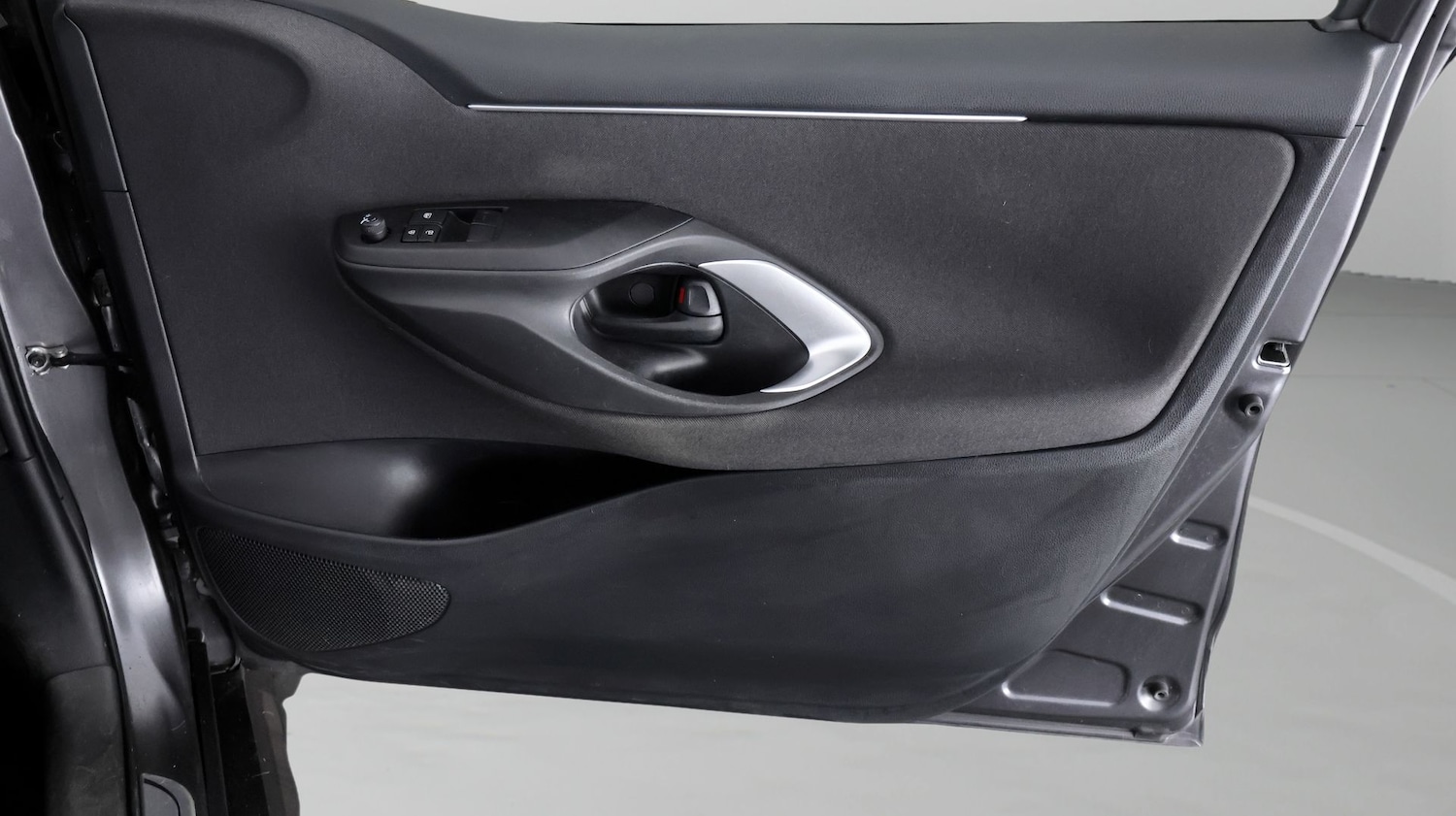 Used Toyota Yaris 2023 for sale - 77678577: Photo 14