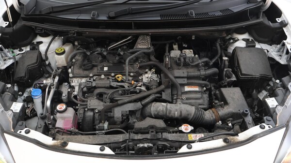 Used Toyota Yaris Cross 2022 for sale - 76282682: Photo 18