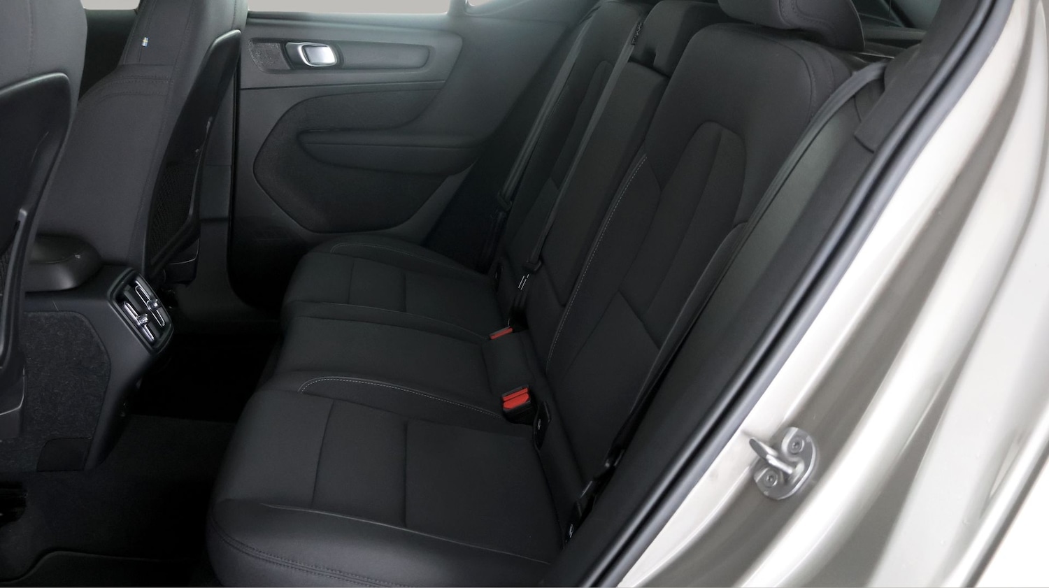 Used Volvo XC40 2022 for sale - 78220602: Photo 15