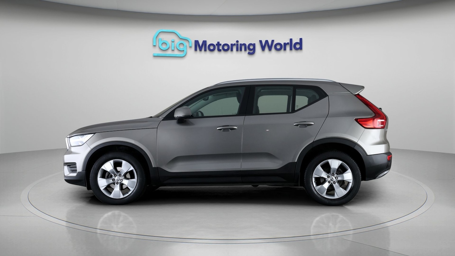 Used Volvo XC40 2022 for sale - 78220602: Photo 4