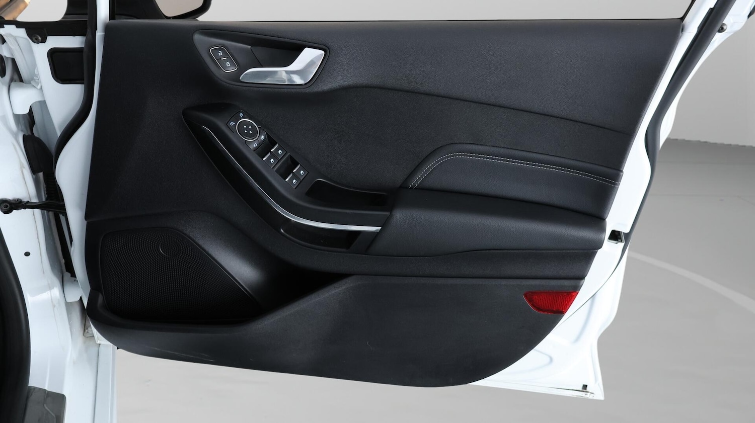Used Ford Fiesta 2018 for sale - 76446618: Photo 16