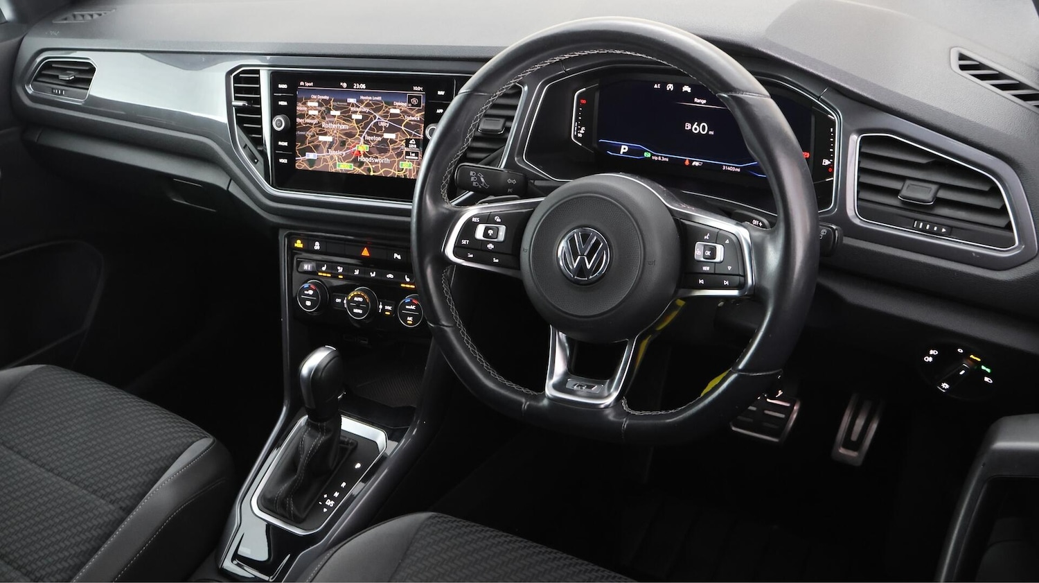 Used Volkswagen T-Roc 2020 for sale - 76473579: Photo 10