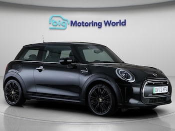 Used MINI Electric Hatch 2022 for sale - 76735505: Photo