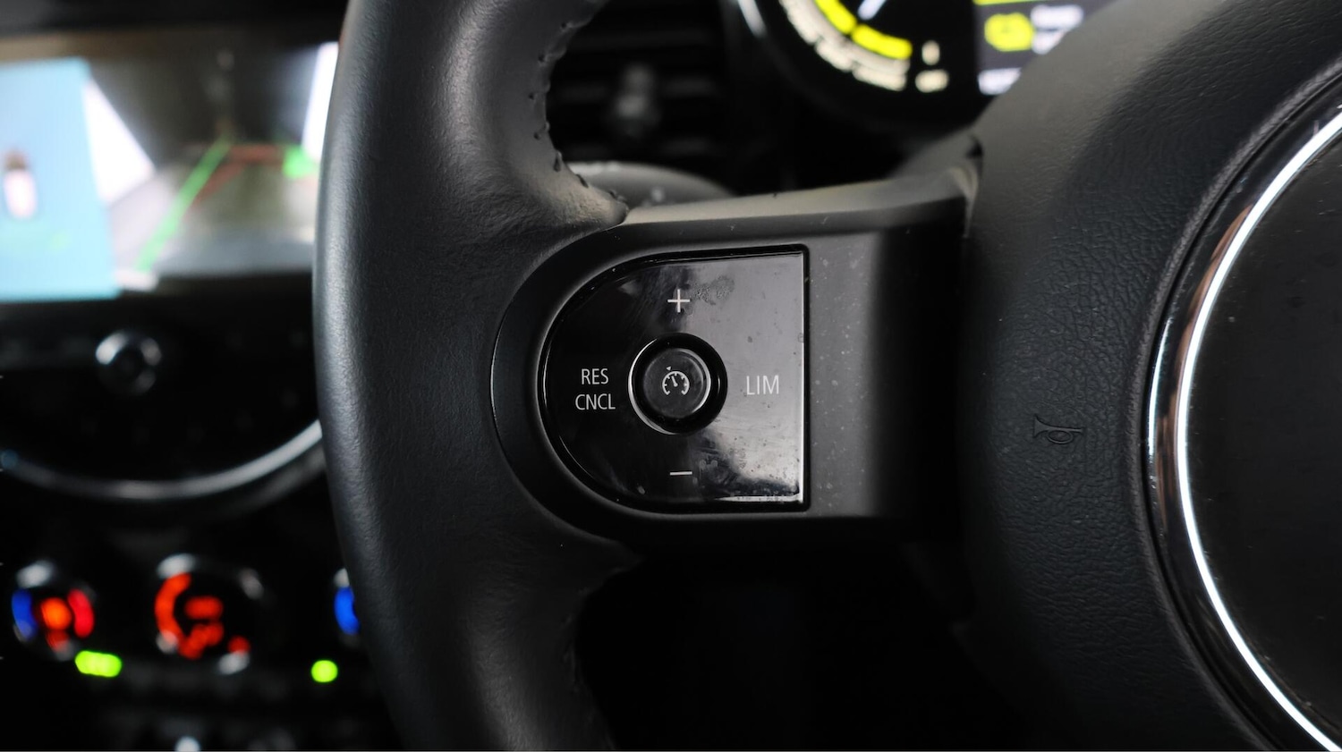 Used MINI Electric Hatch 2022 for sale - 76735505: Photo 24