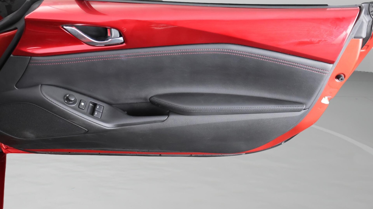 Used Mazda MX-5 2018 for sale - 76612723: Photo 16