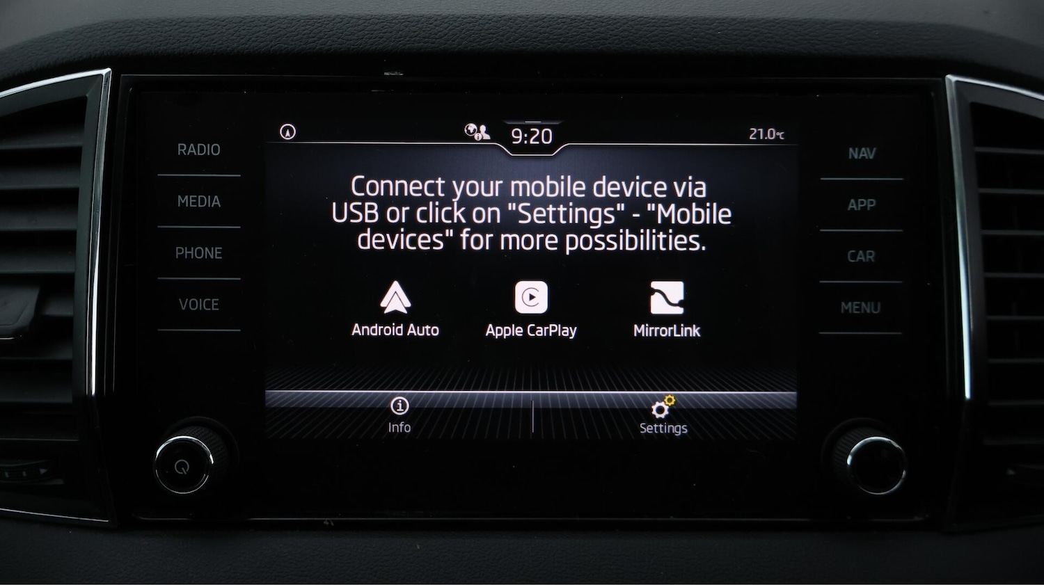 Used Skoda Karoq 2020 for sale - 76499469: Photo 38