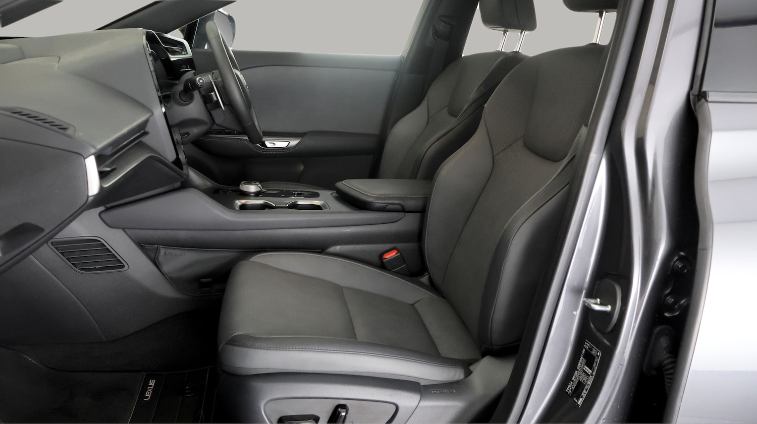 Used Lexus RZ 2024 for sale - 78212359: Photo 14