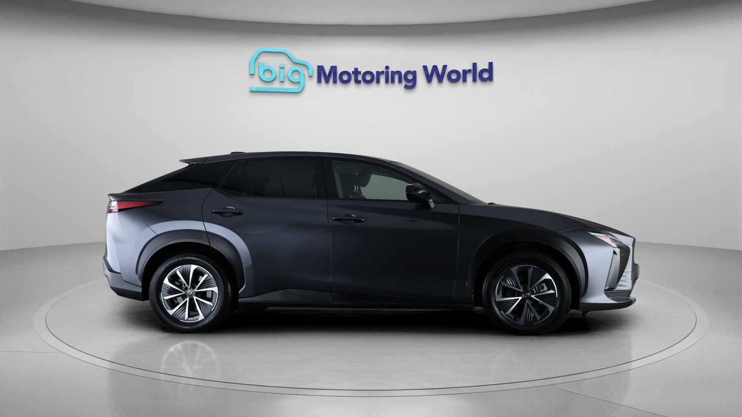 Used Lexus RZ 2024 for sale - 78212359: Photo 8