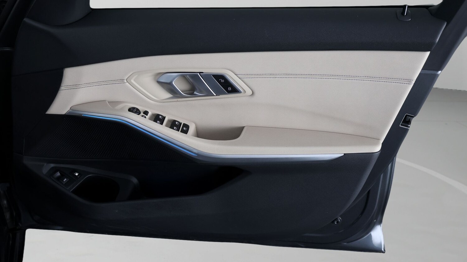 Used BMW 3 Series 2022 for sale - 77207050: Photo 15