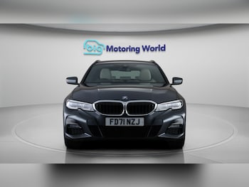 Used BMW 3 Series 2022 for sale - 77207050: Photo