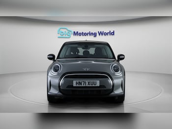 Used MINI Hatch 2021 for sale - 78332700: Photo