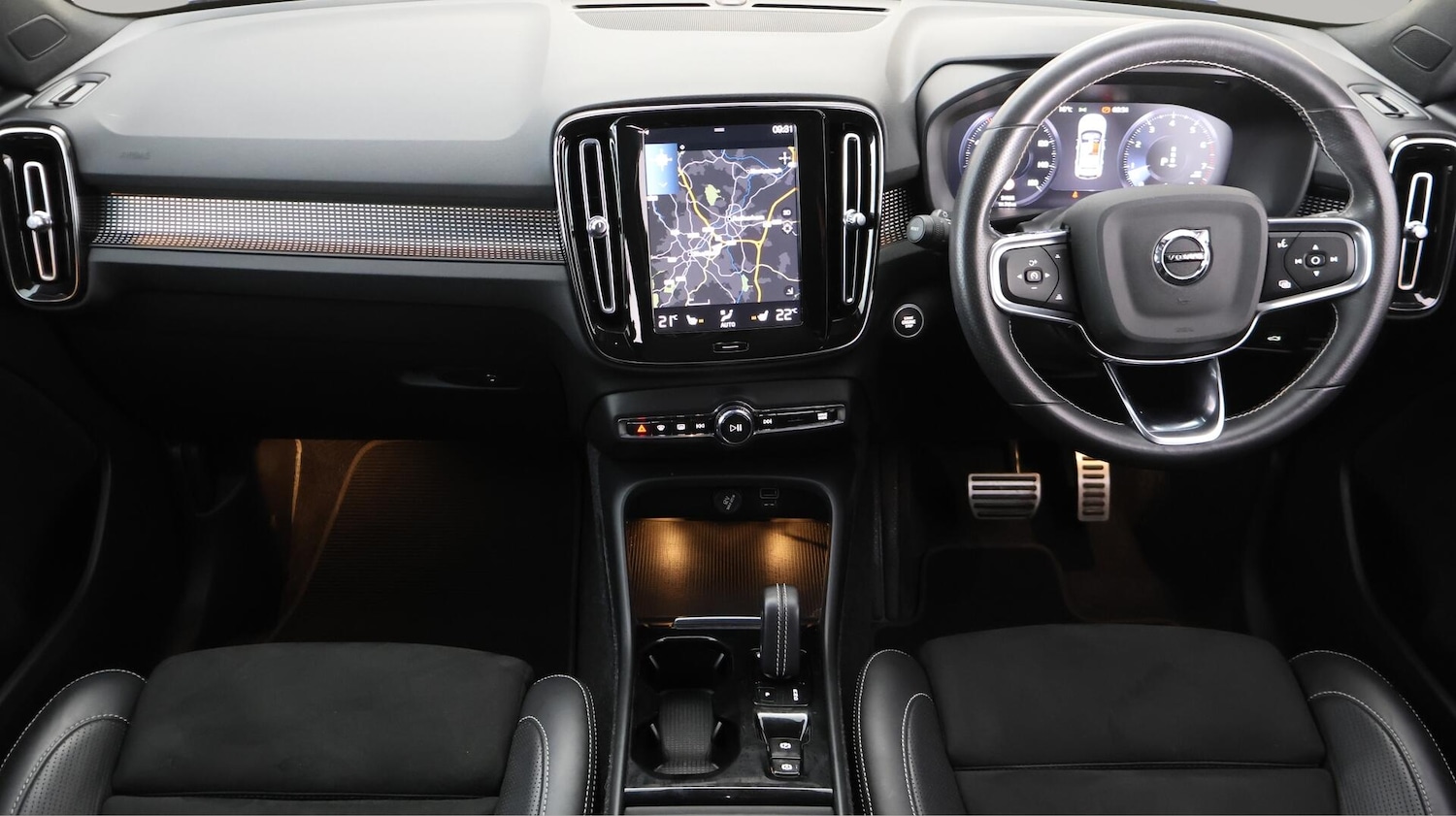 Used Volvo XC40 2020 for sale - 76484861: Photo 13