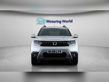 Used Dacia Duster 2019 for sale - 76666843: Photo