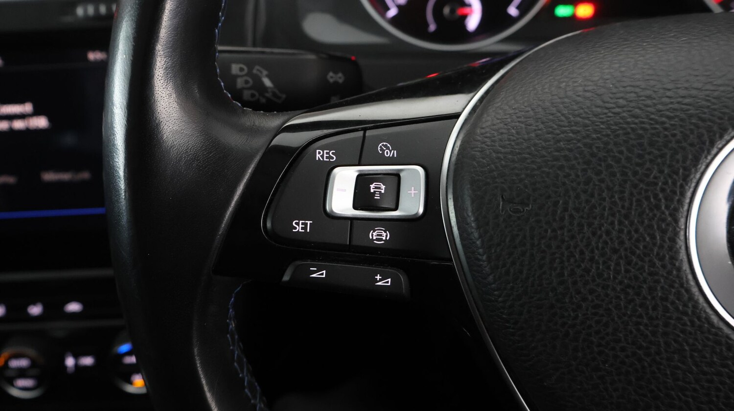 Used Volkswagen Golf 2019 for sale - 77283543: Photo 24