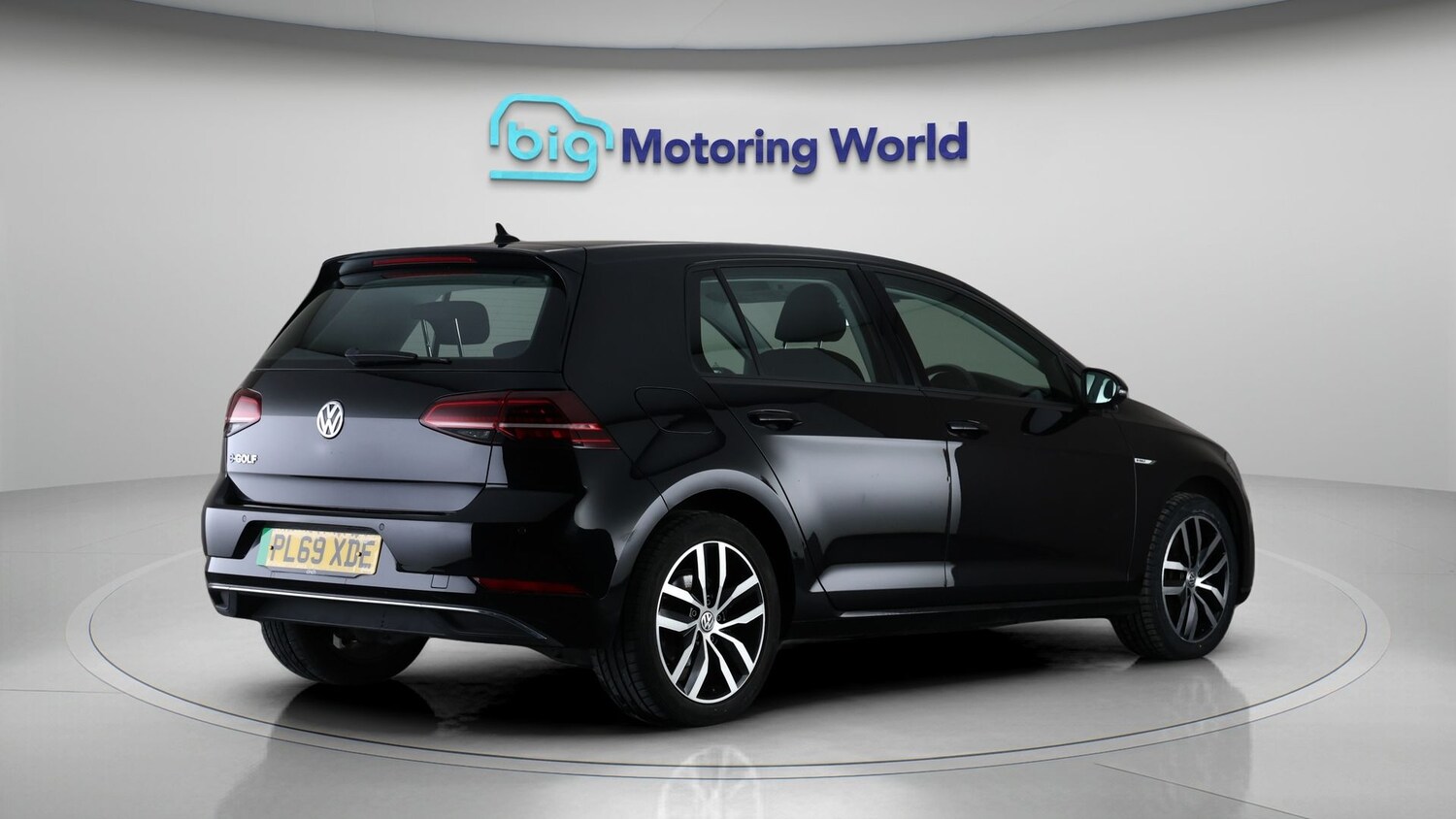 Used Volkswagen Golf 2019 for sale - 77283543: Photo 7