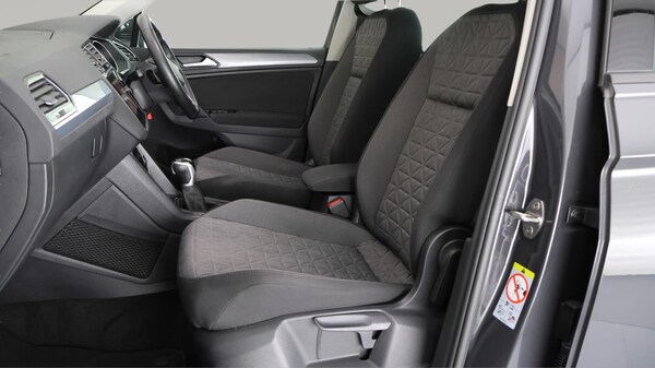 Used Volkswagen Tiguan 2022 for sale - 75588302: Photo 20
