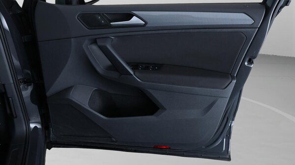 Used Volkswagen Tiguan 2022 for sale - 75588302: Photo 22