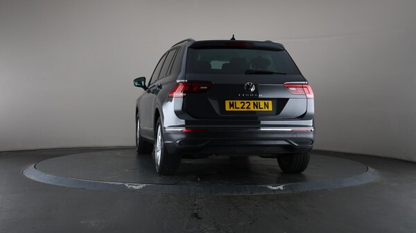 Used Volkswagen Tiguan 2022 for sale - 75588302: Photo 35