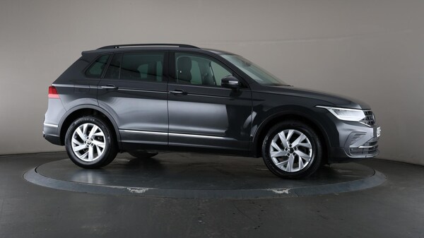 Used Volkswagen Tiguan 2022 for sale - 75588302: Photo 58