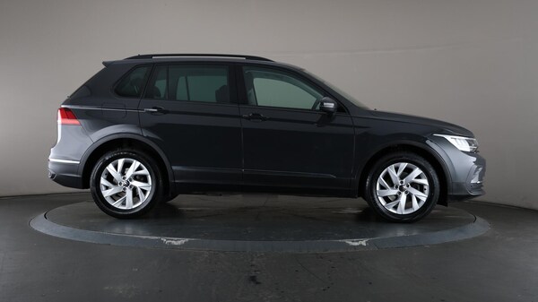 Used Volkswagen Tiguan 2022 for sale - 75588302: Photo 60