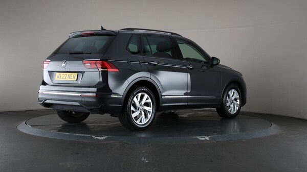 Used Volkswagen Tiguan 2022 for sale - 75588302: Photo 66