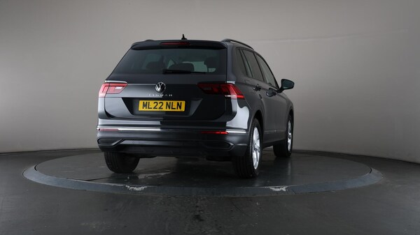 Used Volkswagen Tiguan 2022 for sale - 75588302: Photo 70