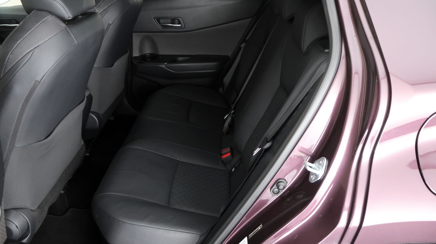 Used Toyota C-HR 2022 for sale - 77502783: Photo 16