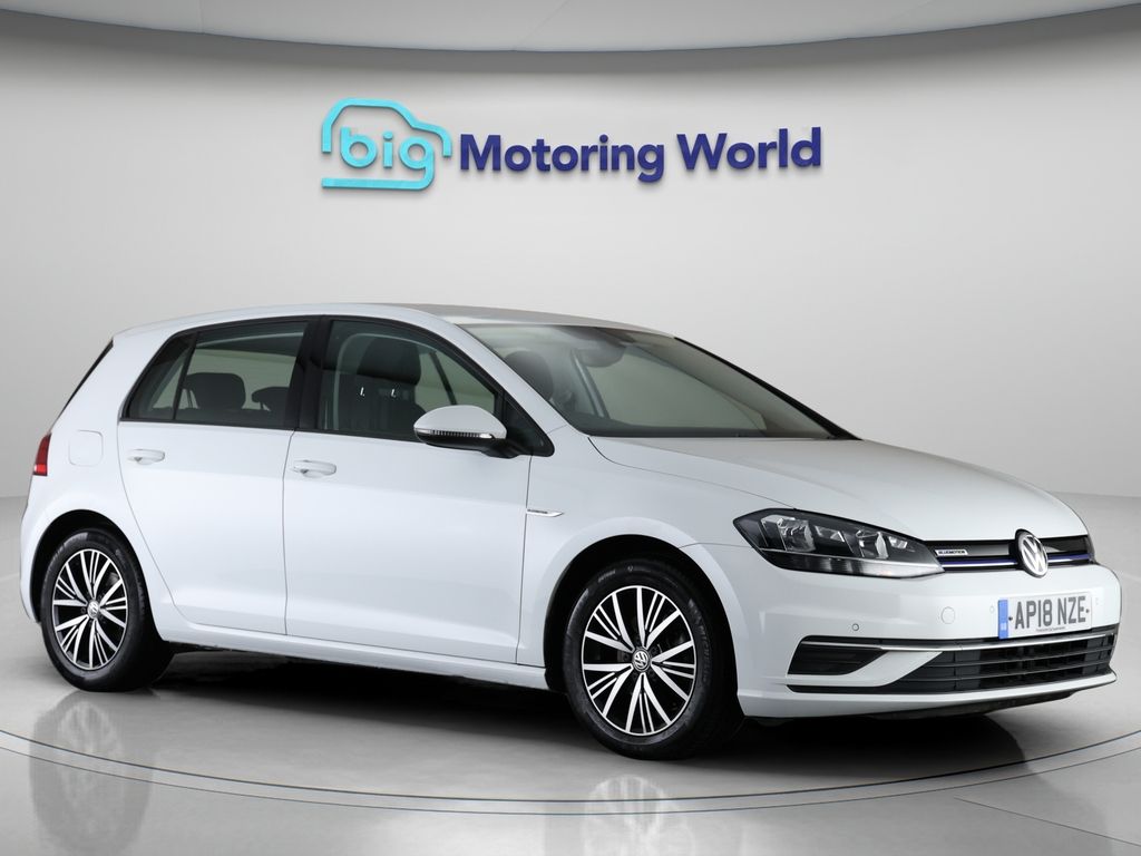 Used Volkswagen Golf 2018 for sale - 76905410: Photo 21