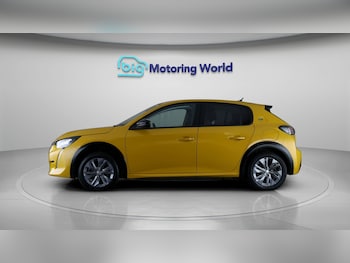 Used Peugeot E-208 2022 for sale - 79091779: Photo