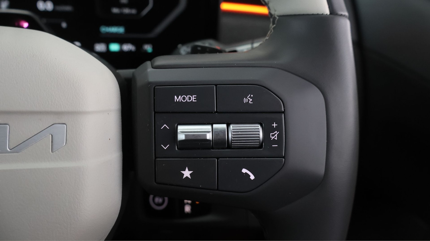 Used Kia EV3 2025 for sale - 77355092: Photo 24