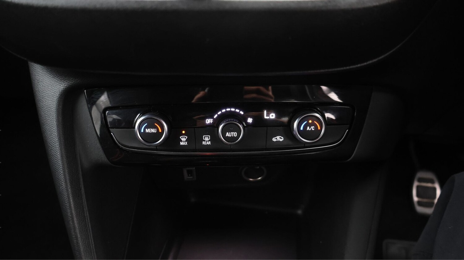 Used Vauxhall Corsa 2023 for sale - 77940926: Photo 11