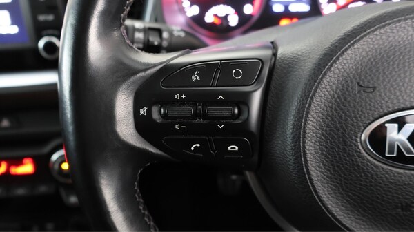Used Kia Stonic 2019 for sale - 76314653: Photo 24