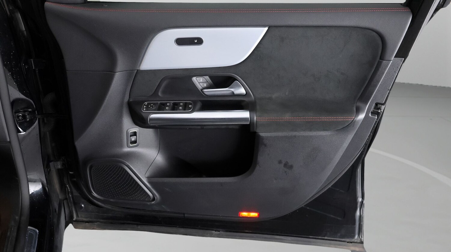 Used Mercedes-Benz EQA for sale - 77677056: Photo 15