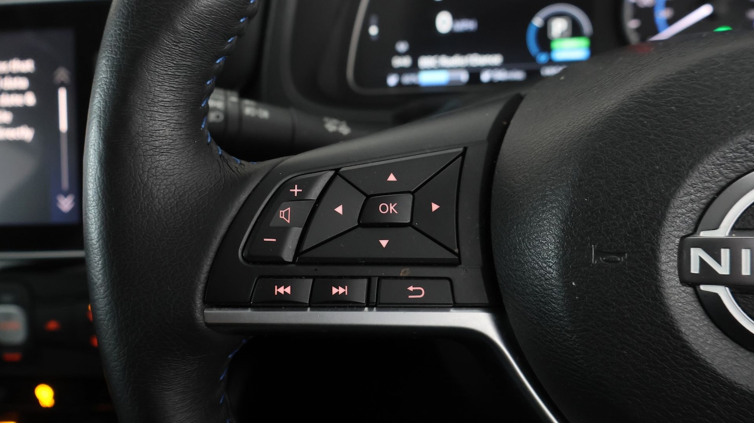 Used Nissan Leaf 2022 for sale - 77610240: Photo 22