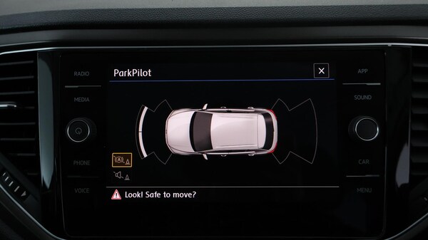 Used Volkswagen T-Roc 2018 for sale - 76307579: Photo 23