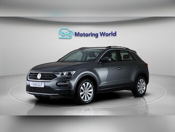 Used Volkswagen T-Roc 2018 for sale - 76307579: Photo 4