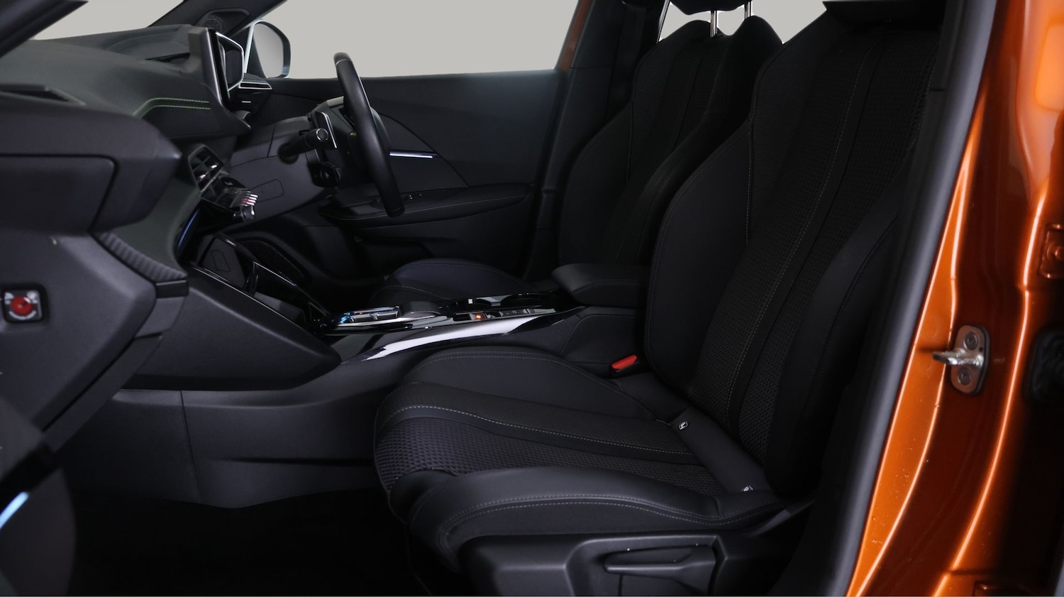 Used Peugeot 2008 2023 for sale - 77889683: Photo 14