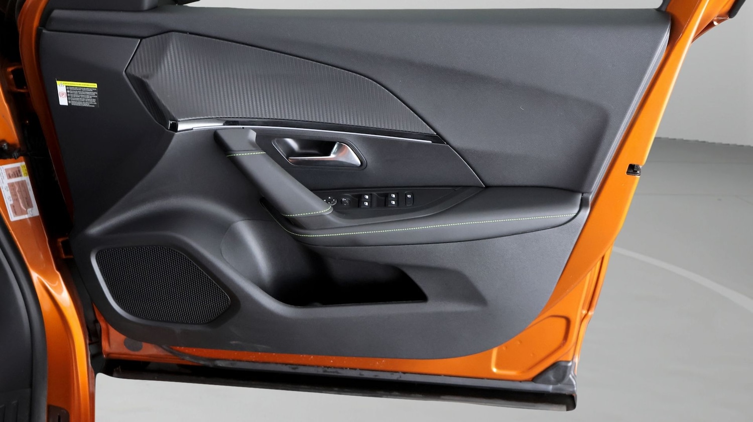 Used Peugeot 2008 2023 for sale - 77889683: Photo 15