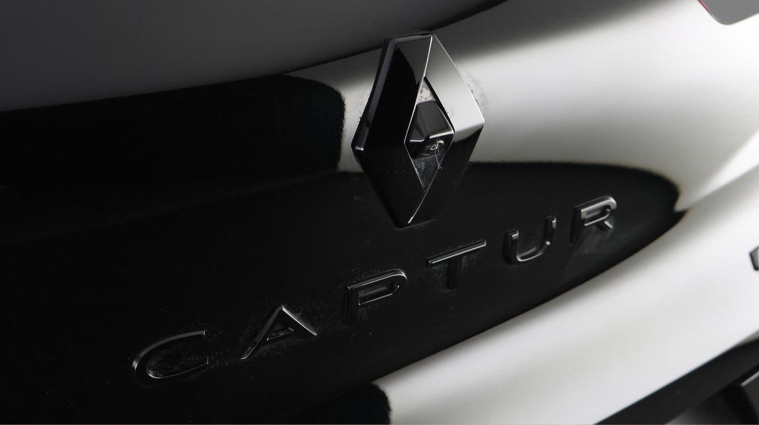 Used Renault Captur 2023 for sale - 76432603: Photo 21