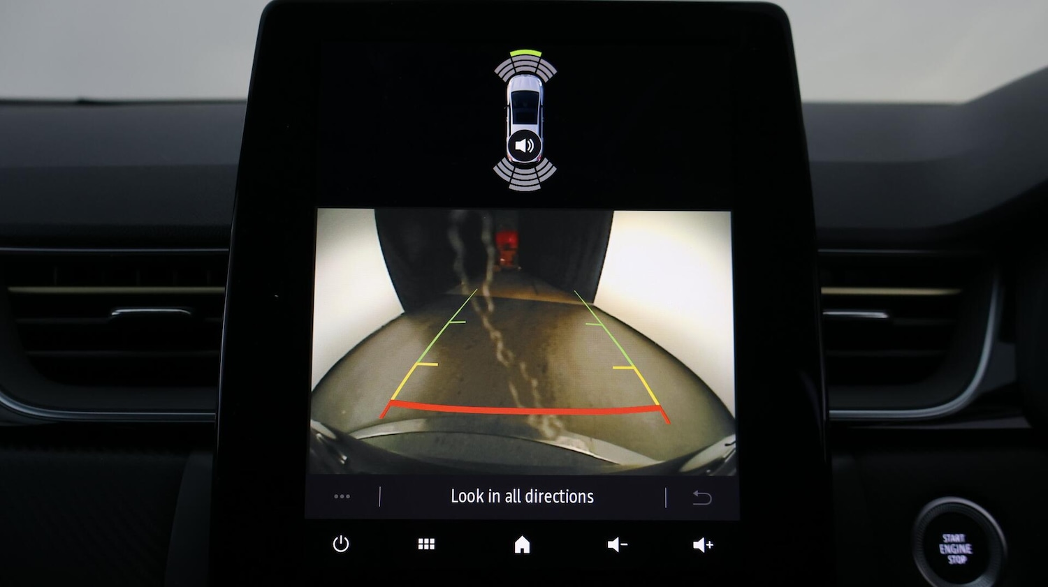 Used Renault Captur 2023 for sale - 76432603: Photo 24