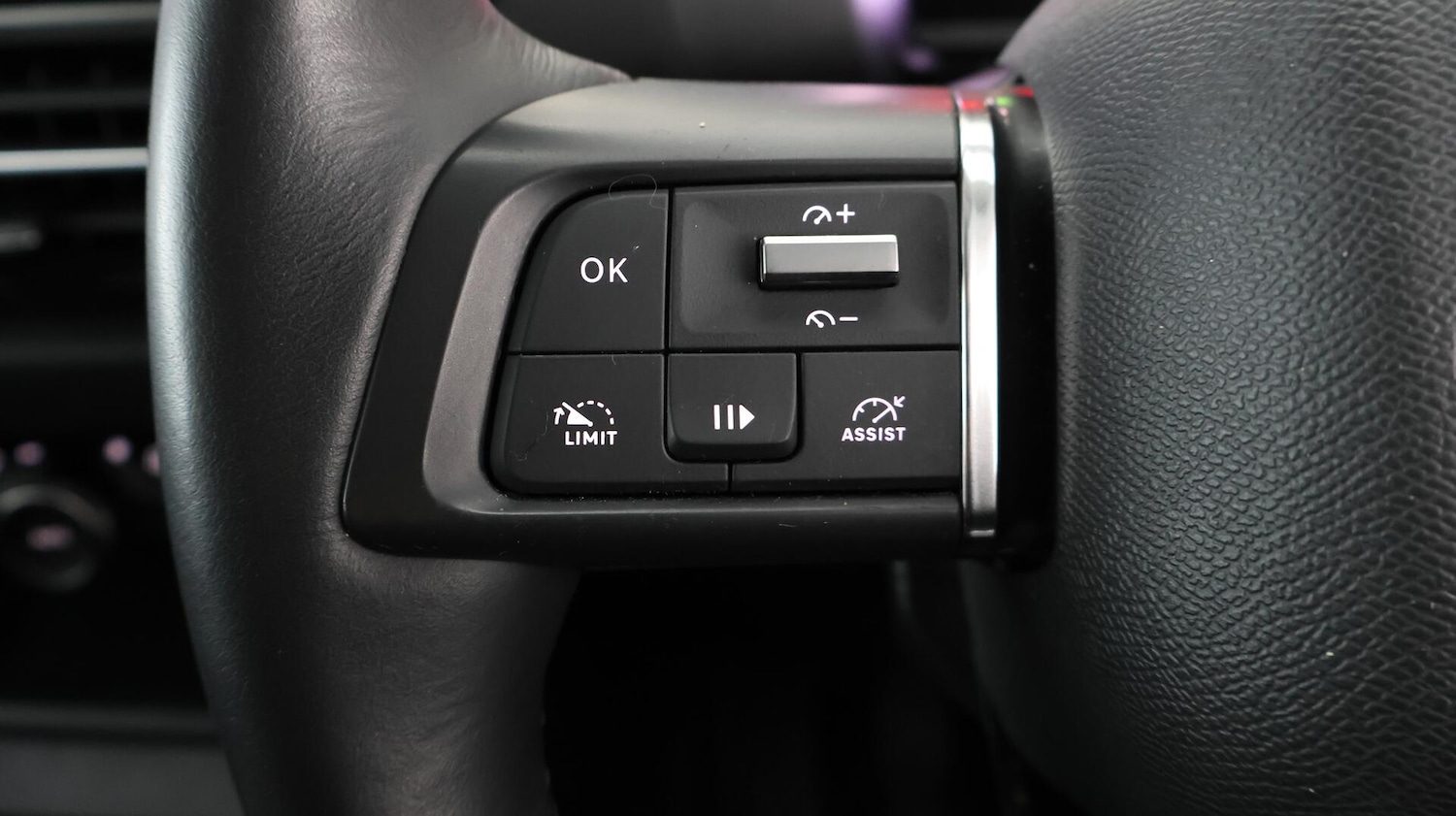 Used Citroen C4 2022 for sale - 76700785: Photo 25