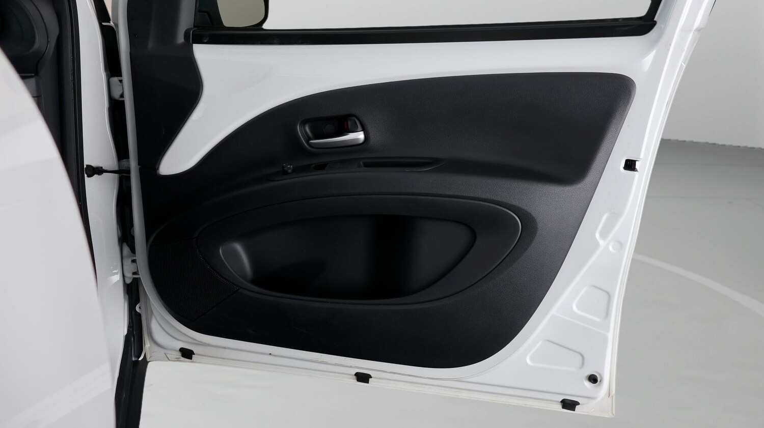 Used Toyota Aygo X 2022 for sale - 77973624: Photo 15