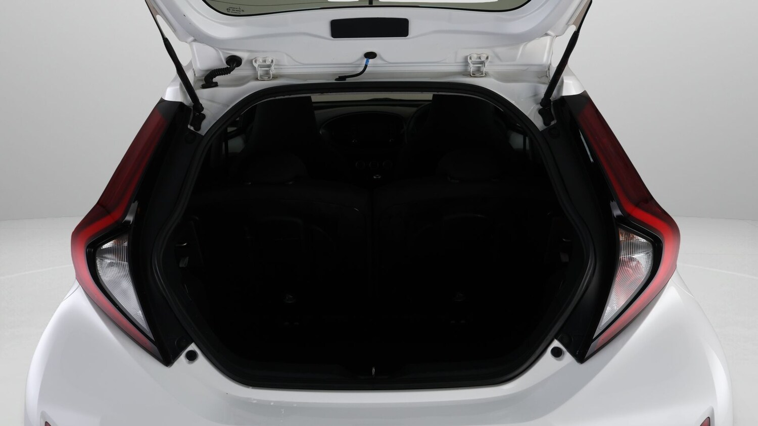 Used Toyota Aygo X 2022 for sale - 77973624: Photo 17