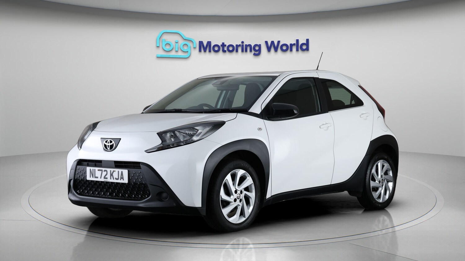 Used Toyota Aygo X 2022 for sale - 77973624: Photo 3